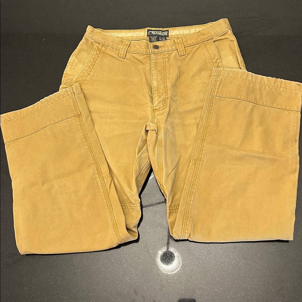 Mountain Khakis Men's Straight Jeans in Tan